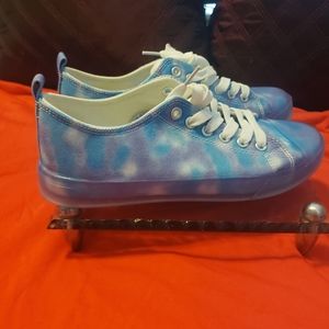 Tie Dye Blue Mixed Purple & White Sz-8 Sneakers
